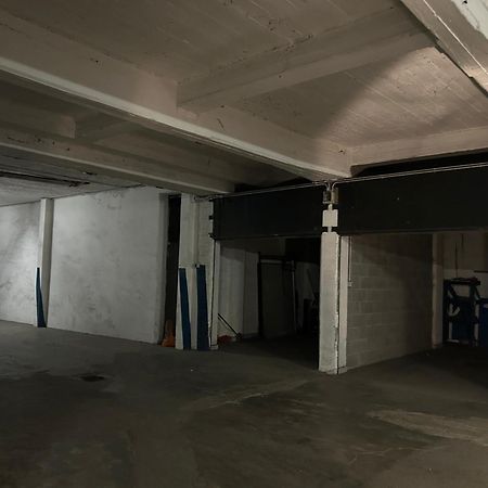 Апартаменты Un Nido Nel Centro Storico Con Garage Аоста Экстерьер фото